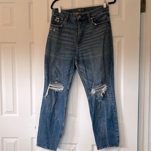 Abercrombie Ultra High Rise Straight Jean